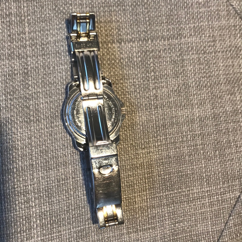 Vint. Victorinox Swiss army officers watch {ACC - Picture 4 of 6